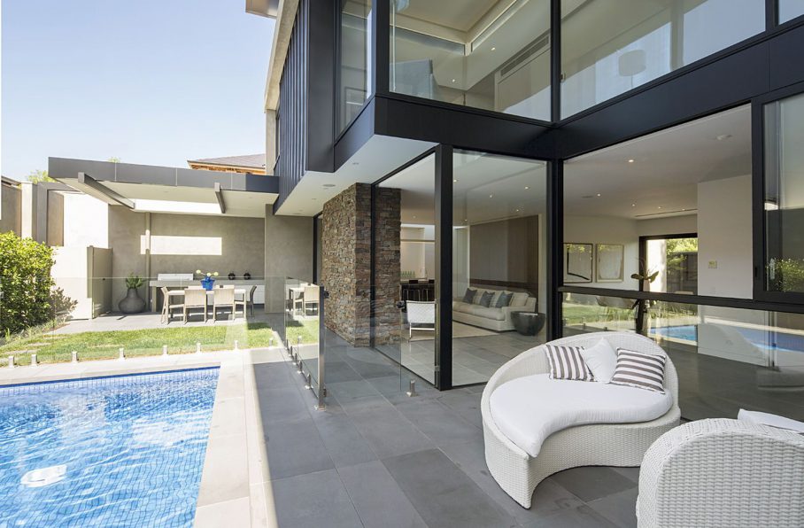 KH_070_IPG_4HighamRd_HW_121210