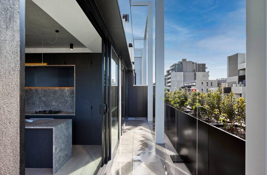 KH-267-Lygon-st-045-190822-1